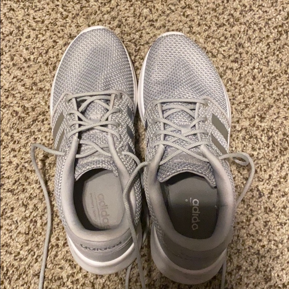 Gray Adidas cloud foam tennis shoes